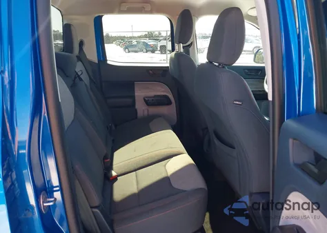 2022 Ford Maverick Xlt z USA, uszkodzony, nr VIN 3FTTW8E38NRA33834